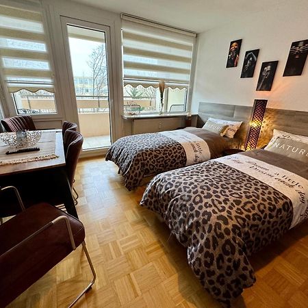 Sunset View Apartment With Logia Ettlingen Eksteriør billede